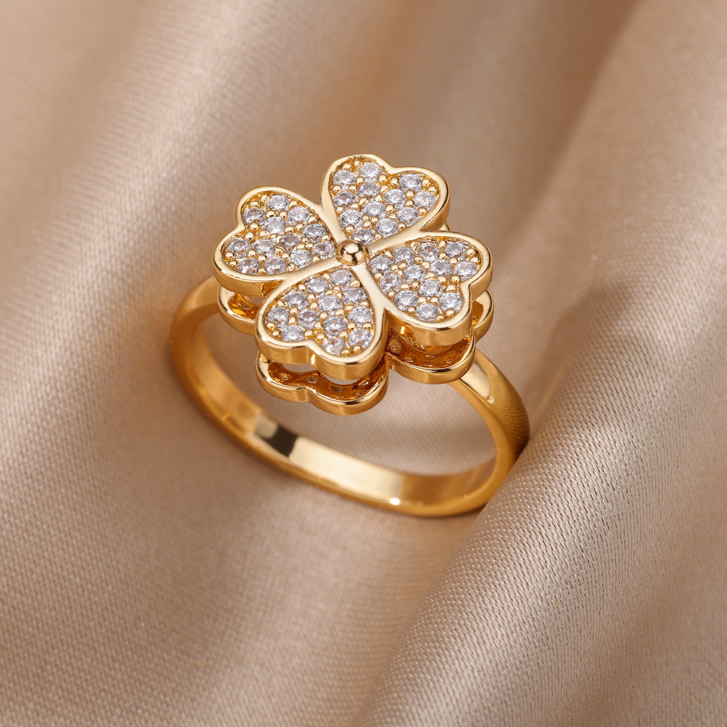 Rotatable Four Leaf Clover Anti-Stress Ring