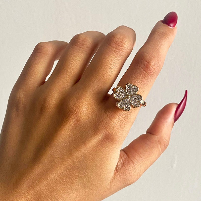 Rotatable Four Leaf Clover Anti-Stress Ring