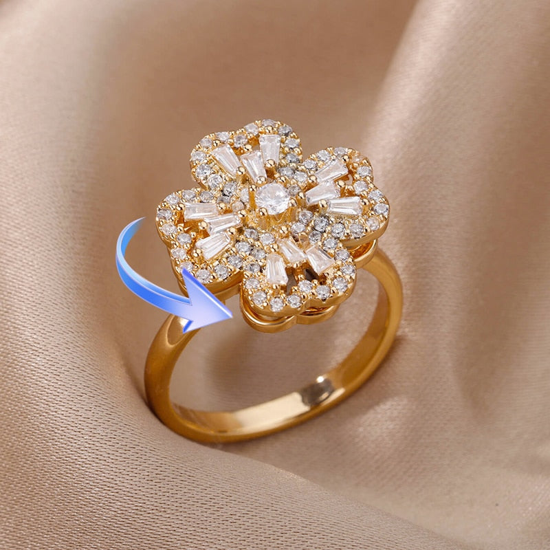 Rotating Four Clover Anti-Stress Ring